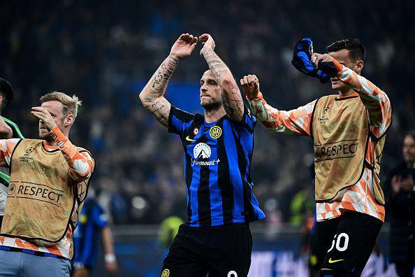 多特蒙德主场3-1力克米兰,挺进8强 多特蒙德主场3-1力克米兰,挺进8强