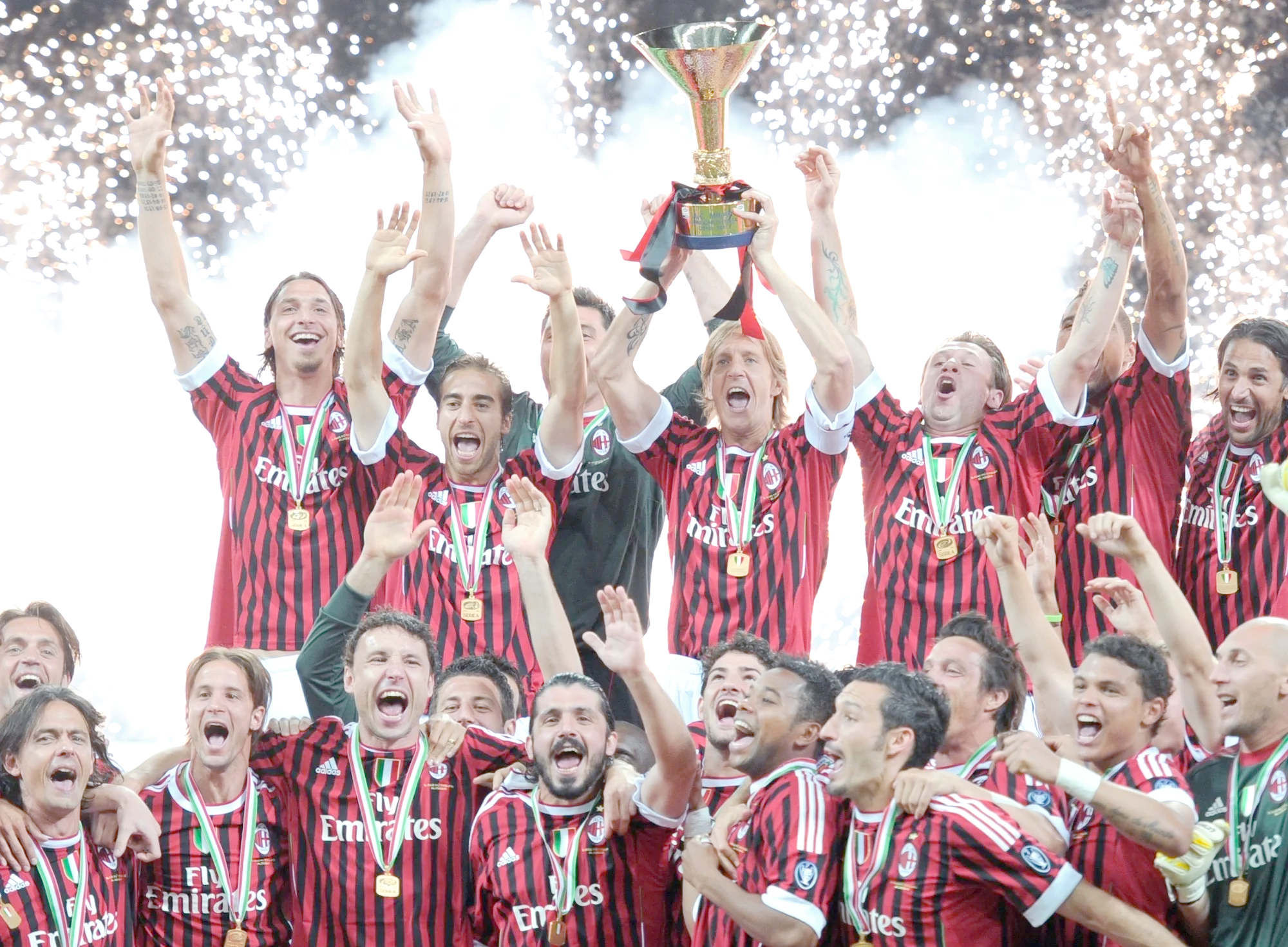 雷恩主场战胜对手,实现主场统治 雷恩主场战胜对手,实现主场统治